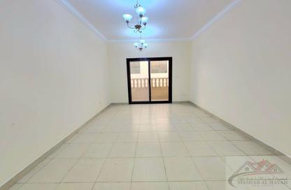 Apartment - 2 - 2 for rent in Muwaileh 29 Building - Muwaileh - Sharjah