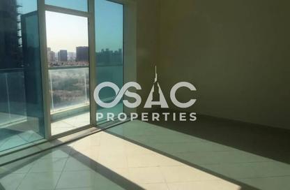 Apartment - 1 Bedroom - 2 Bathrooms for rent in Hub Canal 1 - Hub Golf View Apartments - Dubai Sports City - Dubai