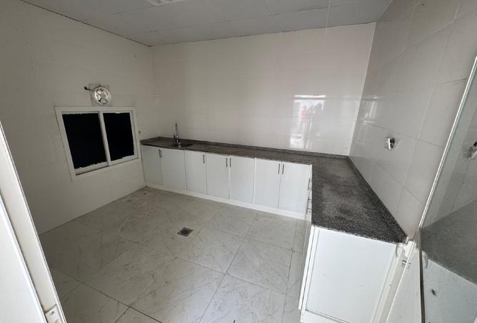 137454413 - Property Image 2