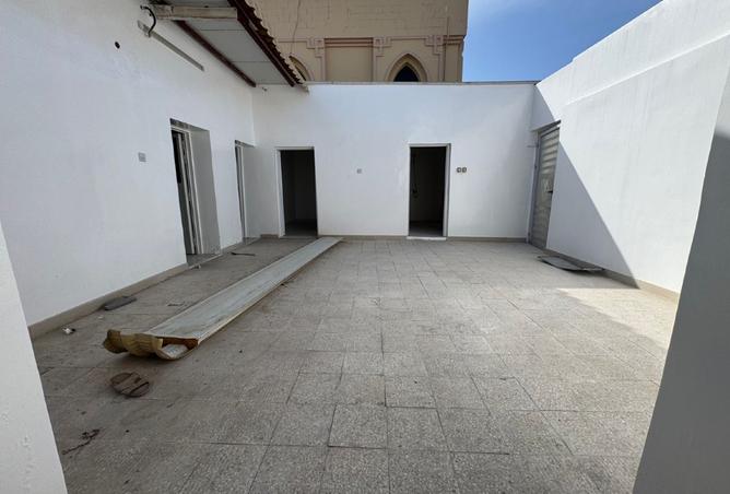 137454413 - Property Main Image