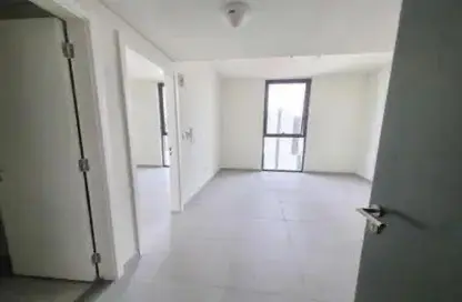 شقة - غرفة نوم - 2 حمامات للايجار في الجادة - الشارقة