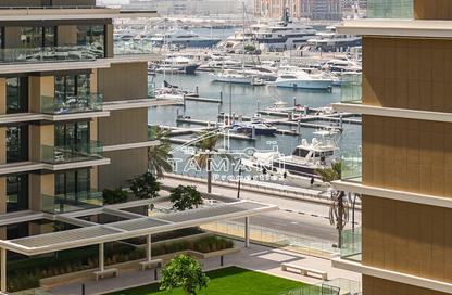Apartment - 2 Bedrooms - 2 Bathrooms for rent in Seagate Building 1 - Seagate - Mina Rashid - Dubai