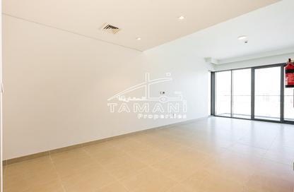 Apartment - 2 Bedrooms - 2 Bathrooms for rent in Seagate Building 1 - Seagate - Mina Rashid - Dubai
