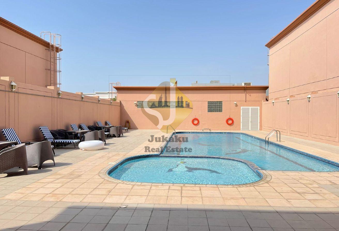 Premium 4BR Villa | Family-Friendly Community photo 2