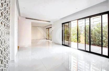Townhouse - 4 - 5 for sale in Bloomingdale - Dubai Sports City - Dubai Townhouse - 4 - 5 for sale in Bloomingdale - Dubai Sports City - Dubai
