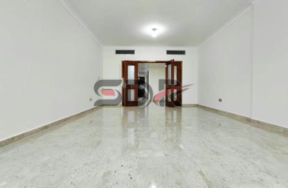 Apartment - 2 - 2 for rent in Dalma Residence - Hamdan Street - Abu Dhabi