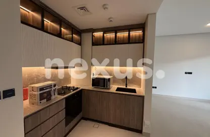 شقة - غرفة نوم - 1 حمام للبيع في ويست فايف بيزنس باي ريزيدينس - الخليج التجاري - دبي