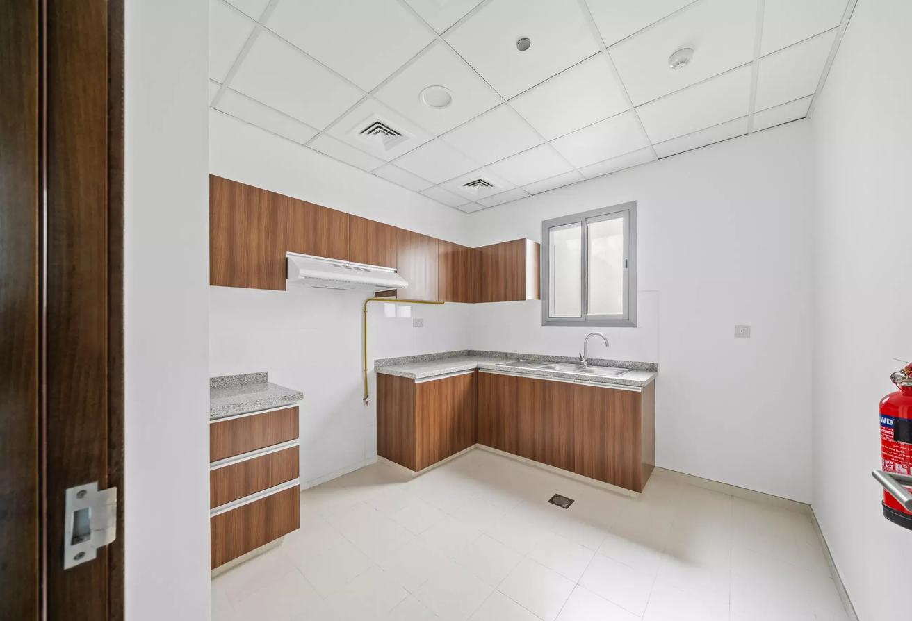 Ready To Move | Pay Monthly | 24x7 Call Centre photo 3