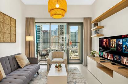 Apartment - 1 - 2 for rent in Burj Royale - Downtown Dubai - Dubai
