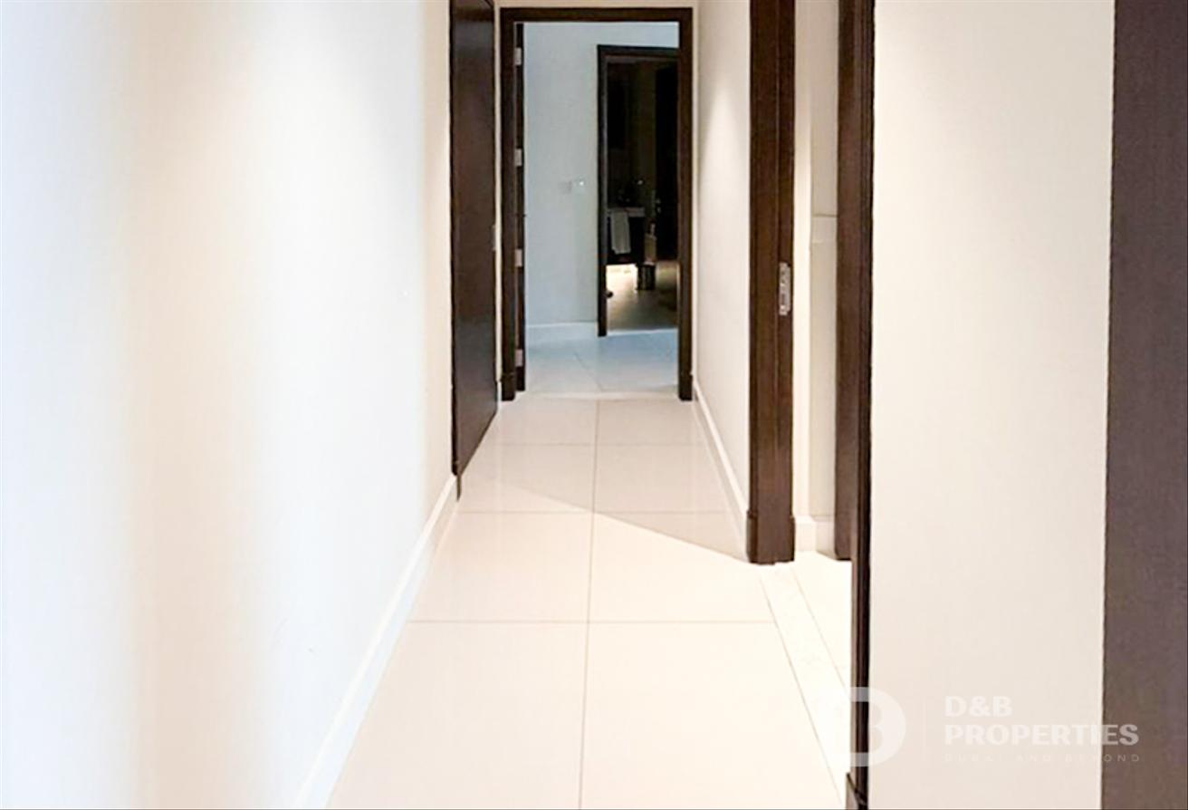 Burj Views | Luxury | Prestigious Address photo 16