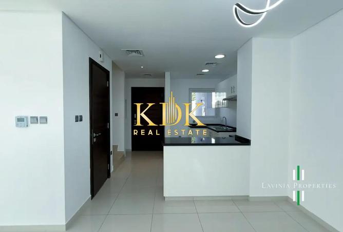 Unfurnished 3BR | Community View | Ready to Move photo 2