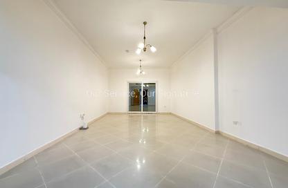 Apartment - 3 Bedrooms - 3 Bathrooms for rent in New Al Taawun Road - Al Taawun - Sharjah Apartment - 3 Bedrooms - 3 Bathrooms for rent in New Al Taawun Road - Al Taawun - Sharjah