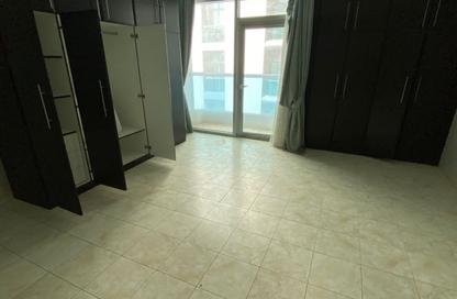 Apartment - 2 - 3 for sale in Al Dana Tower - Al Majaz 3 - Al Majaz - Sharjah Apartment - 2 - 3 for sale in Al Dana Tower - Al Majaz 3 - Al Majaz - Sharjah