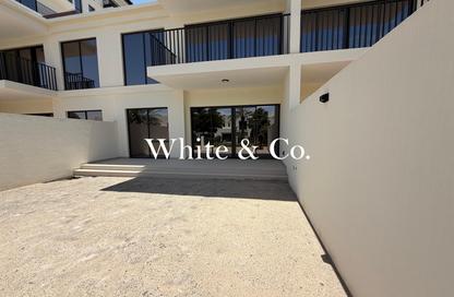Apartment - 3 Bedrooms - 3 Bathrooms for sale in The Hamilton - Town Square - Dubai