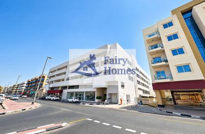 Apartment - 3 - 3 for rent in Karama 1 Building - Al Karama - Dubai