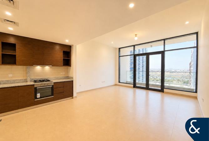 100823317 - Property Image 2