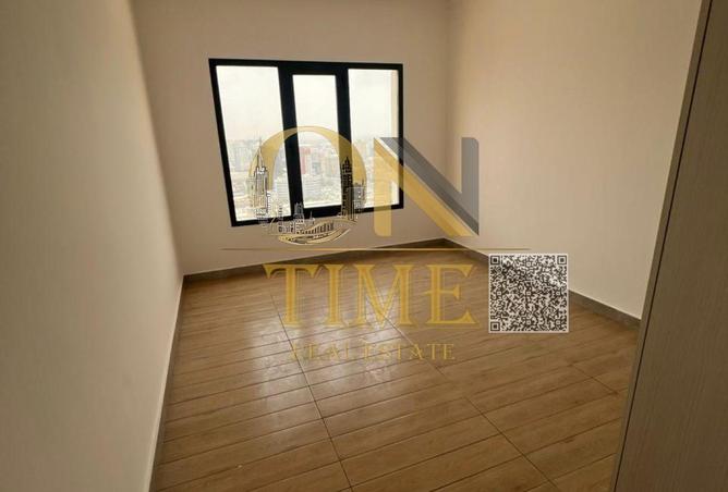 82388806 - Property Image 3