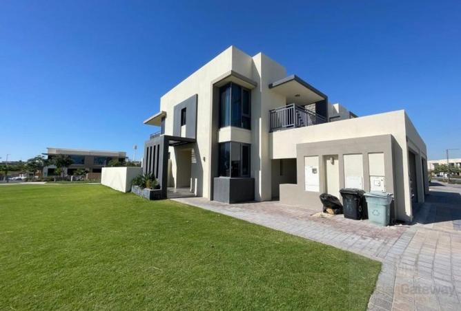 93993817 - Property Main Image