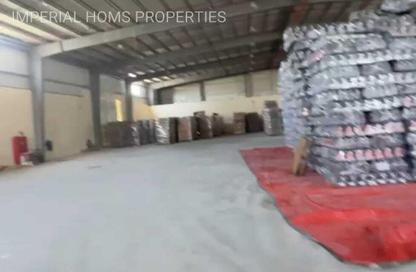 Warehouse - Studio - 5 Bathrooms for rent in Umm Al Thuoob - Umm Al Quwain