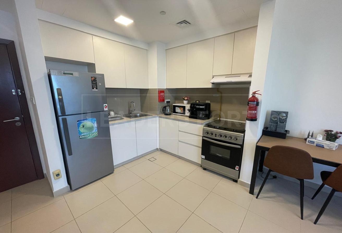 Elegant Living | Prime Location | Ready to Move In | 12 cheques photo 5