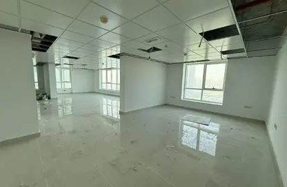 Office Space - 1 Bedroom - 2 Bathrooms for rent in Al Majaz 2 - Al Majaz - Sharjah