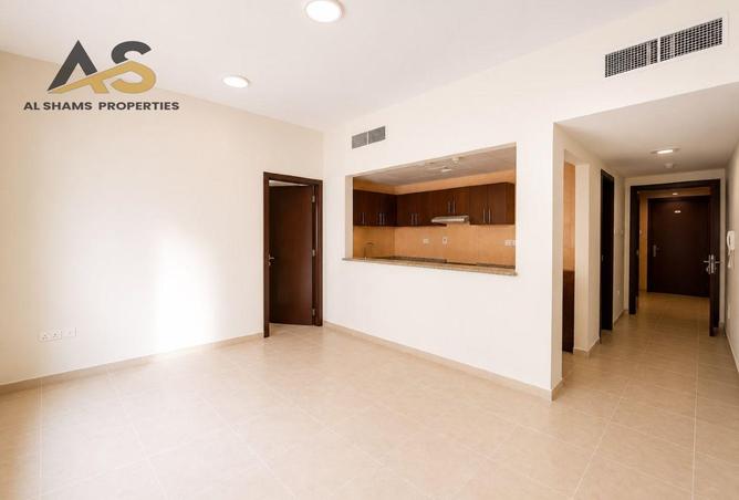 123828786 - Property Image 3