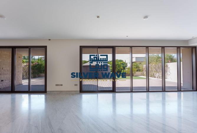 145072596 - Property Image 3