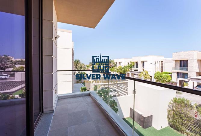 145072596 - Property Image 2