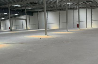 Warehouse - Studio - 1 for rent in Umm Al Thuoob - Umm Al Quwain