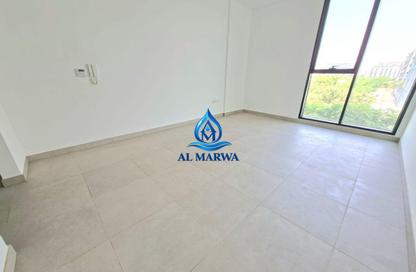 Apartment - Studio - 1 for rent in Rehan Apartments - Aljada - Sharjah Apartment - Studio - 1 for rent in Rehan Apartments - Aljada - Sharjah