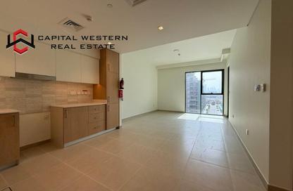Apartment - 1 Bedroom - 2 Bathrooms for rent in Seagate Building 3 - Seagate - Mina Rashid - Dubai