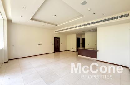 Apartment - 1 - 2 for rent in Sapphire - Tiara Residences - Palm Jumeirah - Dubai