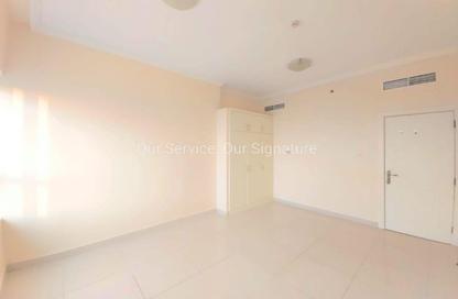 Apartment - 2 Bedrooms - 3 Bathrooms for rent in Al Mamzar Tower - Al Mamzar - Sharjah - Sharjah