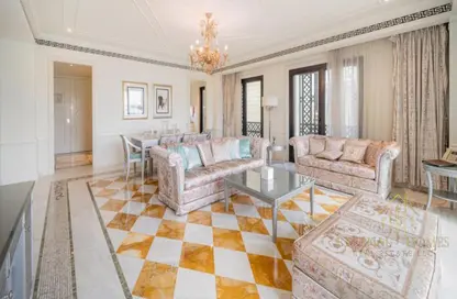 Apartment - 1 Bedroom - 2 Bathrooms for rent in Palazzo Versace - Culture Village - Dubai