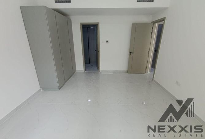 121096156 - Property Image 2