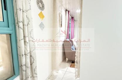 شقة - 1 للإيجار في روز تاور 1 - ابراج روز - الخان - الشارقة شقة - 1 للإيجار في روز تاور 1 - ابراج روز - الخان - الشارقة