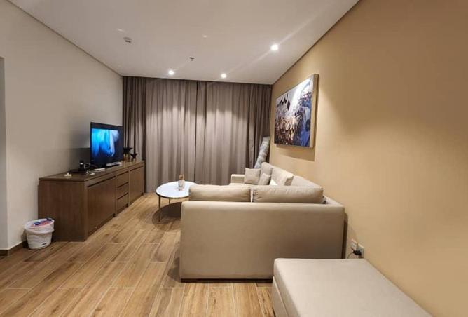 98239201 - Property Image 2