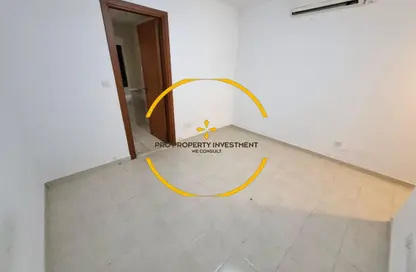 شقة - 5 غرف نوم - 6 حمامات للايجار في قرية الفرسان - مدينة خليفة - أبوظبي