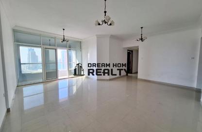 Apartment - 3 - 3 for rent in New Al Taawun Road - Al Taawun - Sharjah