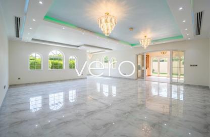 Villa - 4 - 5 for rent in District 7 - Jumeirah Park - Dubai