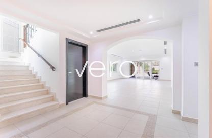 Villa - 4 - 5 for rent in District 6 - Jumeirah Park - Dubai