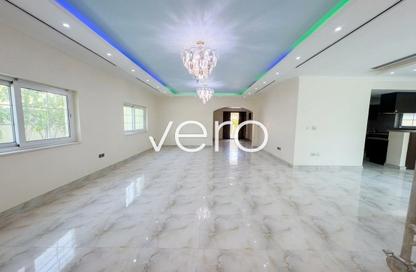 Villa - 4 - 5 for rent in District 7 - Jumeirah Park - Dubai