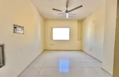 Apartment - Studio - 1 Bathroom for rent in Fire Station Road - Muwaileh - Sharjah