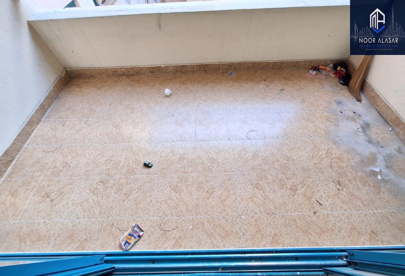 Spacious 1 BHK | 8 Min Walk to Stadium Metro |60k photo 2