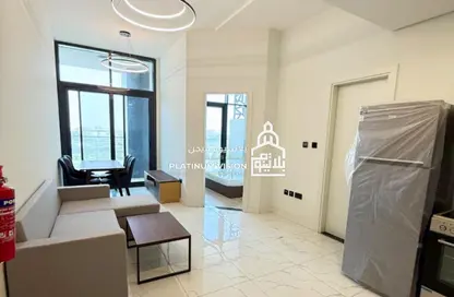 Apartment - 1 Bedroom - 1 Bathroom for sale in The Gate - Masdar City - Abu Dhabi