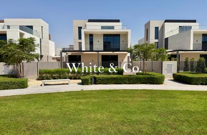 Villa - 4 - 5 for sale in Elie Saab 2 - Elie Saab - Arabian Ranches 3 - Dubai Villa - 4 - 5 for sale in Elie Saab 2 - Elie Saab - Arabian Ranches 3 - Dubai