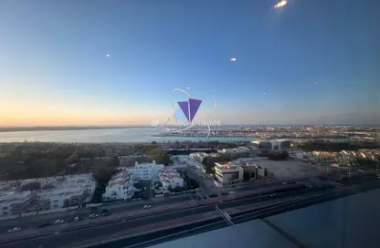 شقة - 3 غرف نوم - 4 حمامات للايجار في شارع الكورنيش - أبوظبي