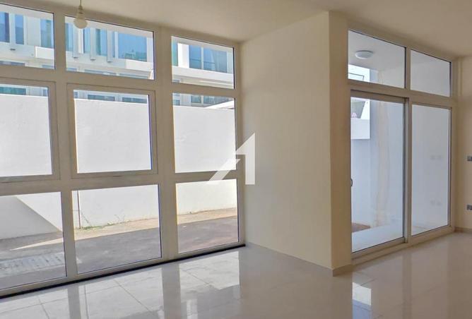 70285794 - Property Main Image