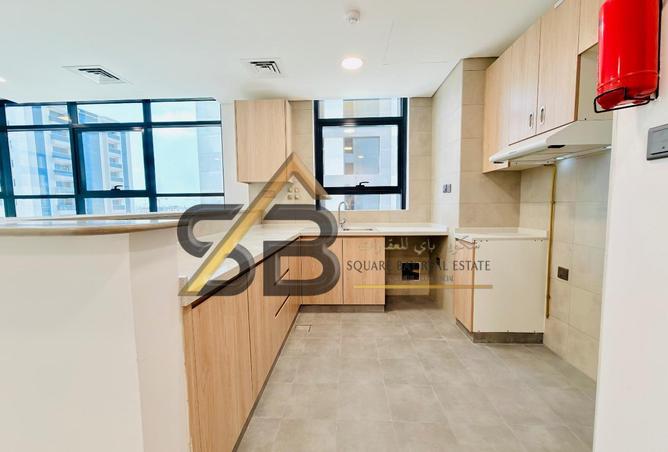 63645737 - Property Image 3