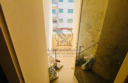 Apartment - 1 - 1 for rent in Al Nabaa Building - Al Naba'ah - Al Sharq - Sharjah Apartment - 1 - 1 for rent in Al Nabaa Building - Al Naba'ah - Al Sharq - Sharjah